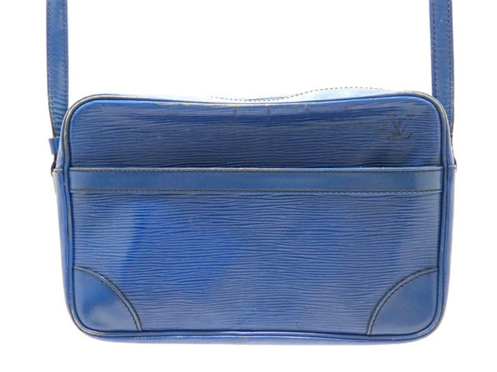 LOUIS VUITTON Trocadero Shoulder Bag Epi Leather Toledo Blue